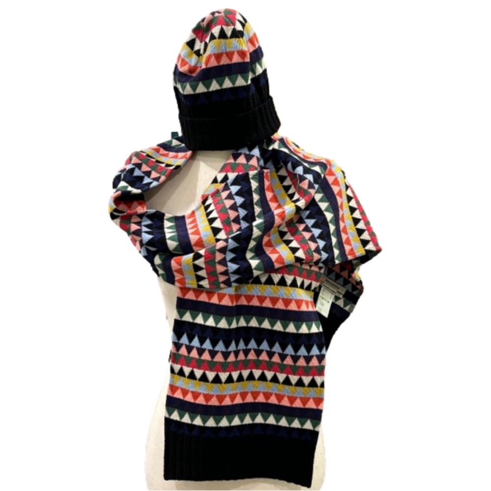 NWOT Anthropologie Aldomartins Scarf and Beanie Set, Rare Collectible